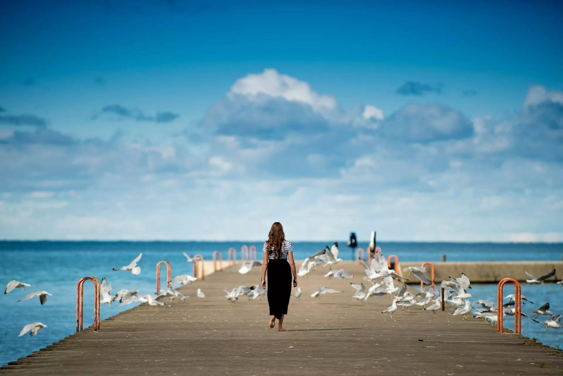 ben-white-j1h011awz1a-unsplash